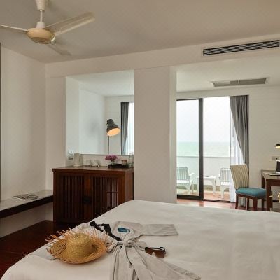 Mini Suite Sea & Horizon Balcony Loligo Resort Hua Hin Promo Code