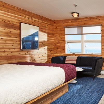 Deluxe King Room-Accessible Sound View Greenport Promo Code