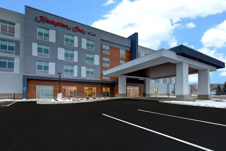 Hampton Inn by Hilton Brockville, on