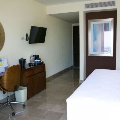 King Room With Balcony And City View Four Points by Sheraton Veracruz Promo Code