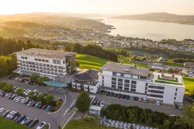 Panorama Resort & Spa Hoteles cerca de Knies Kinderzoo Rapperswil