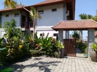 Khalisha Villa Hotel berhampiran Delod Berawah