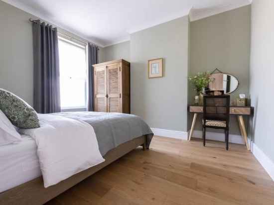 The Pontcanna Pearl 3-Bed Haven Rooms