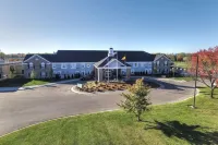 Comfort Inn & Suites and Conference Center Hotels in Mount Pleasant