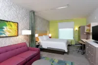 Home2 Suites by Hilton Indianapolis Airport Hotels in Indianapolis