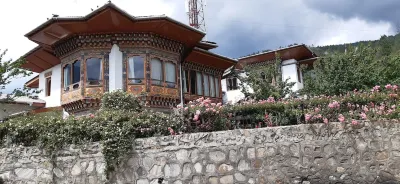 Kisa Villa Hotels near Tashichho Dzong