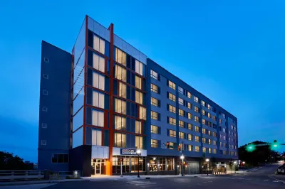 The Casso, Raleigh, A Tribute Portfolio Hotel Hotels near The Friday Institute for Educational Innovation