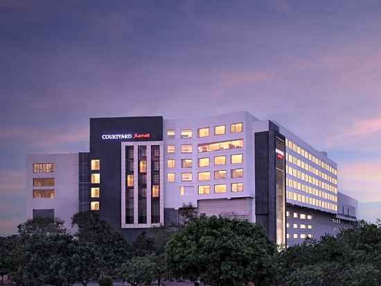 Courtyard Bhopal Hotel Exterior