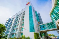 Golden City Rayong Hotel Hotels near Ban Laeng