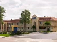 Motel 6 Riviera Beach, FL Hotels near West Palm Beach Escape Rooms