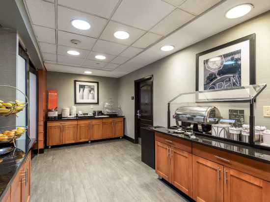 Hampton Inn & Suites Orlando-South Lake Buena Vista Dining/Meeting Rooms