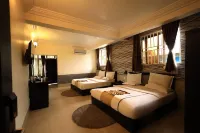 Sweet Garden Hotel Hotels near Asafo Market