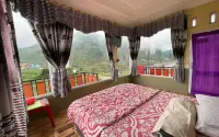 Afton Homestay Sikunir Hotels in Kejajar