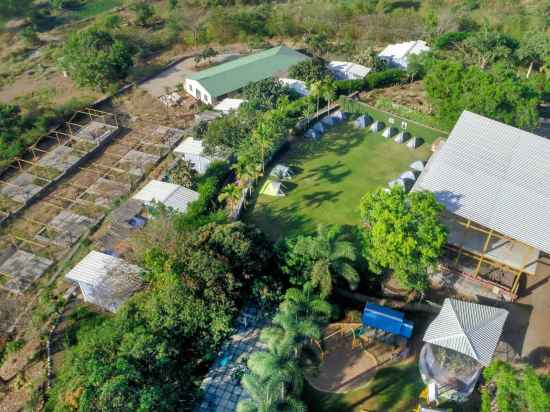 Astoria Lagoon Resort Hotel Exterior