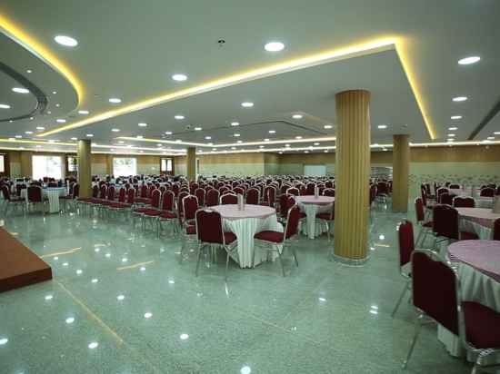 Luxotica International Convention Centre Dining/Meeting Rooms