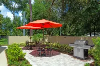 MainStay Suites Orlando Altamonte Springs Hotels near Cranes Roost Park