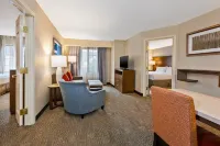 Staybridge Suites Kalamazoo โรงแรมใกล้Kalamazoo Institute of Arts