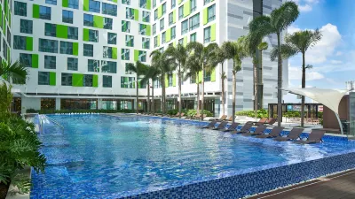 Holiday Inn & Suites Saigon Airport Hotels near The Manor