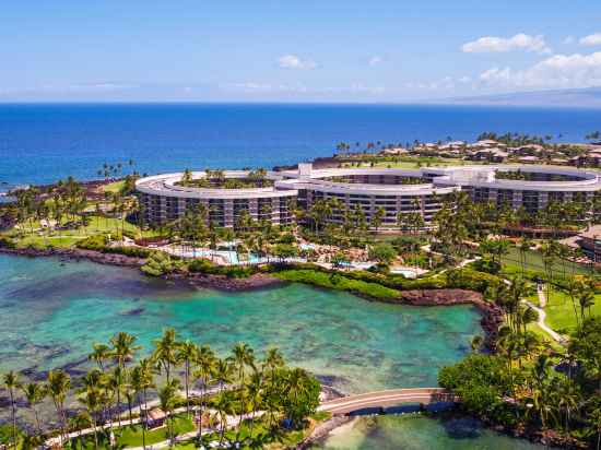 Hilton Grand Vacations Club Ocean Tower Waikoloa Village Hotel Exterior