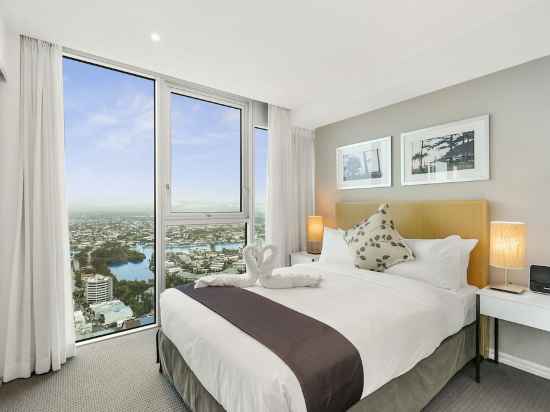 Orchid Residences - HR Surfers Paradise Rooms