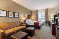 Comfort Inn & Suites Northeast - Gateway Hotels near Walmart Supercenter