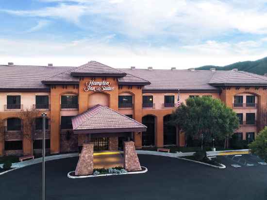 Hampton Inn & Suites Temecula Hotel Exterior