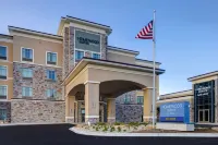 Homewood Suites by Hilton Oak Creek Milwaukee Hotels near Milwaukee Airport Amtrak Station