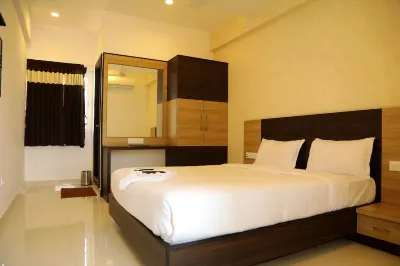 S P Residency Hotels near Aliyar Dam