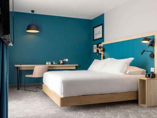 Hampton by Hilton Tours Centre Rooms