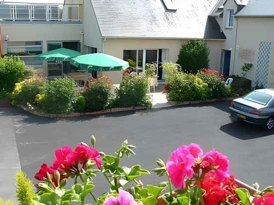 Logis Hôtel le Beaujoire Hotel Exterior