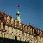 Hotel Schweizerhof Bern & Spa Hotel dekat Private Hochschule Wirtschaft PHW Bern