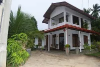 Eagle Homestay Hotels near Amanwella