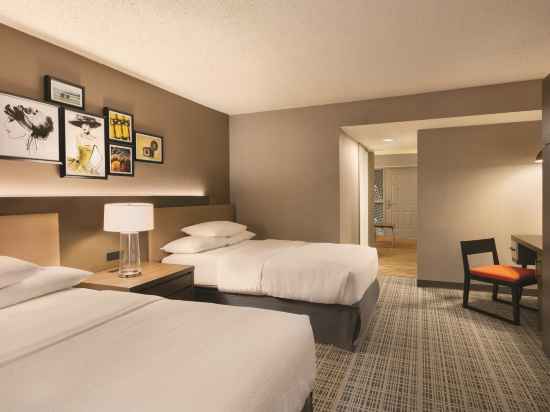 Embassy Suites by Hilton Richmond Rooms