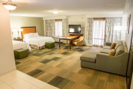 Hampton Inn & Suites Albany-Downtown