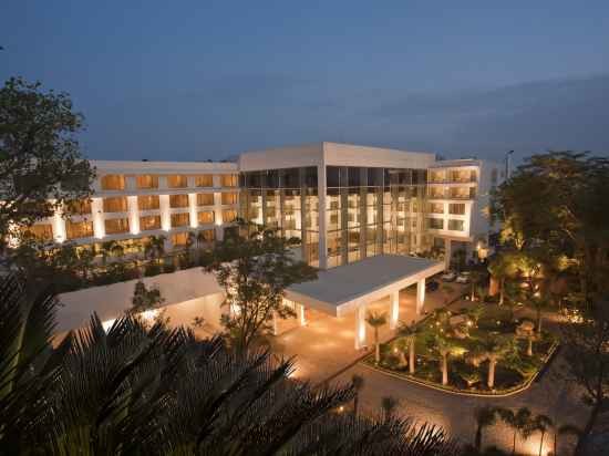 Radisson Blu Plaza Hotel Hyderabad Banjara Hills Hotel Exterior