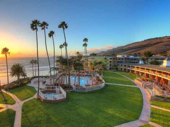 SeaCrest Oceanfront Hotel Hotel Exterior