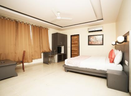 Airport Hotel Vishal Residency