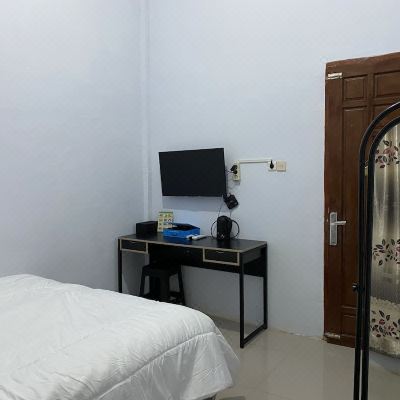 Twin Room Khalisa Home Syariah Pontianak Promo Code