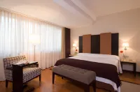 NH Timisoara Hotels near Romanian Orthodox Parish Iosefin