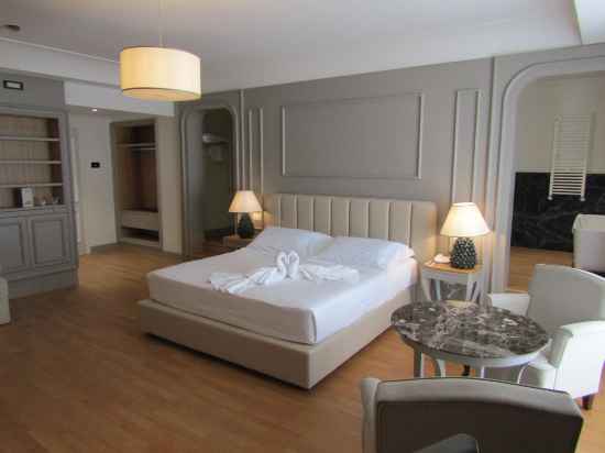 Hotel Marechiaro Rooms