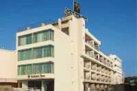 Hotel Golden Tree Hotels near Maa Saraswati Temple