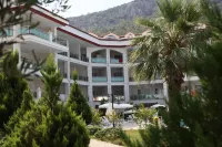 Akbuk Palace Hotel & Residence Hotels in Akbuk Mahallesi