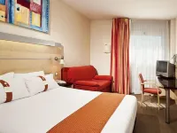 Holiday Inn Express Madrid - Rivas Các khách sạn gần Sân bay Barajas