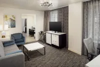 DoubleTree Suites by Hilton Hotel Detroit Downtown - Fort Shelby Hotels near Elliott Building