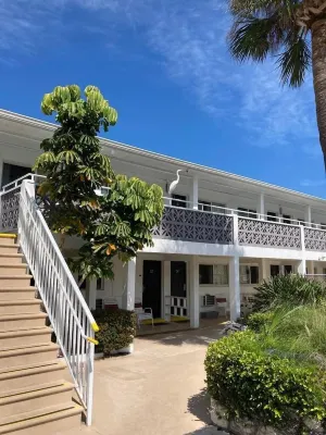 Holiday Isles Resort Hotels in Madeira Beach