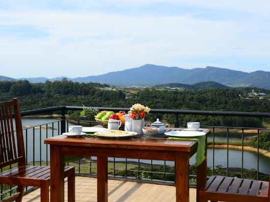 Mount Lake Inn Dining/Meeting Rooms