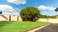 Meredale Lodge Hotels in Johannesburg South