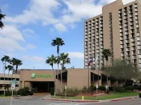 Holiday Inn Corpus Christi Downtown Marina Hotels near Clem's Marina