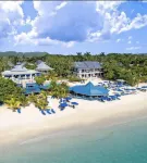 Negril Treehouse Resort Hotels near Half Moon Beach