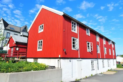 Tyskhella Rorbuer Hotel di Svolvaer